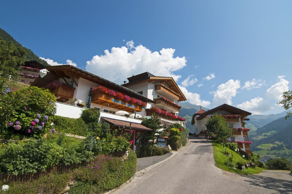 Gasthaus Jaufenblick San Martino In Passiria  Exterior foto